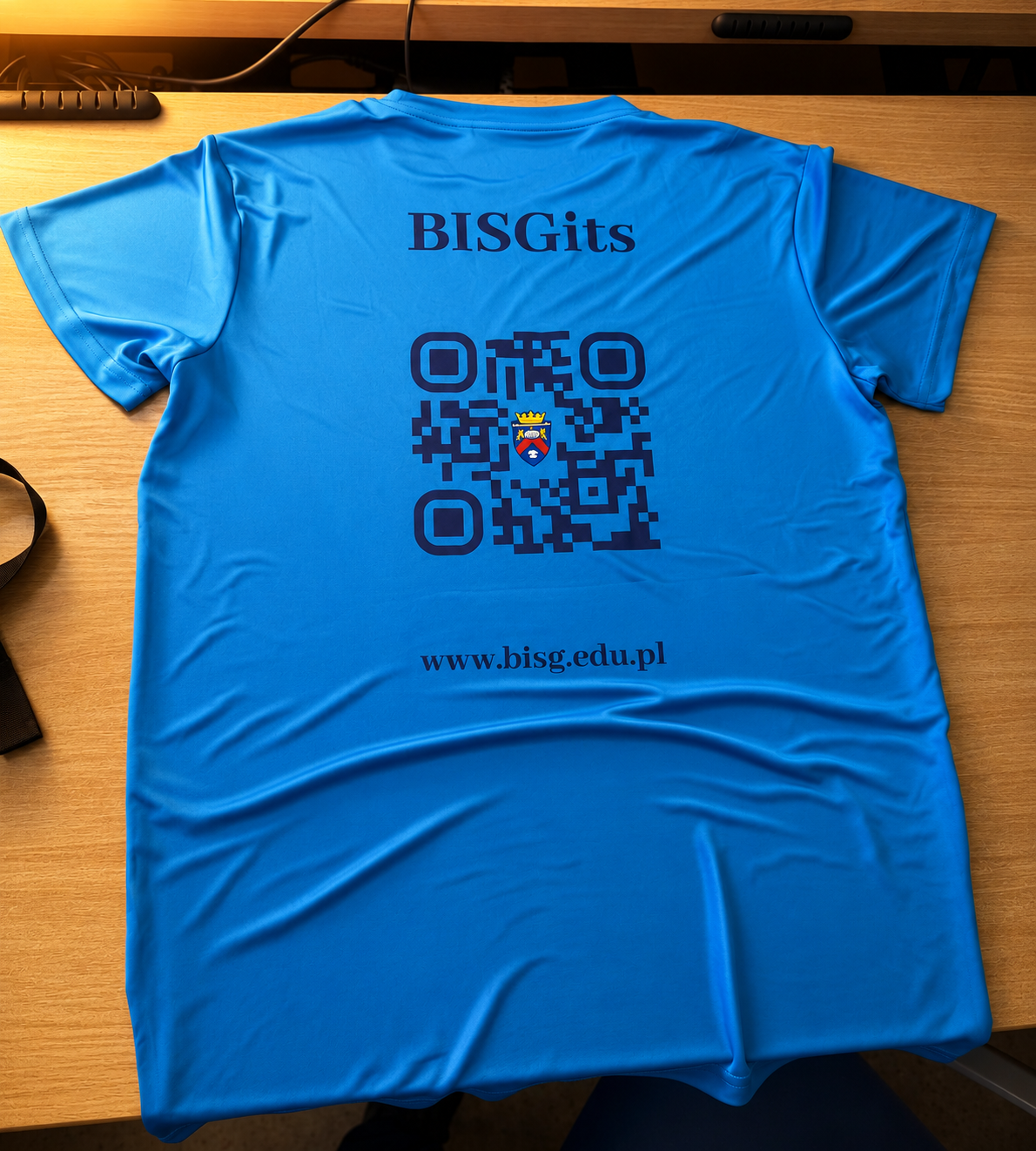 BISGits running club shirt